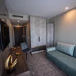 Azur Premium 호텔