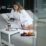 Azur Premium 호텔