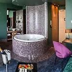 호텔 Azur Premium 5*