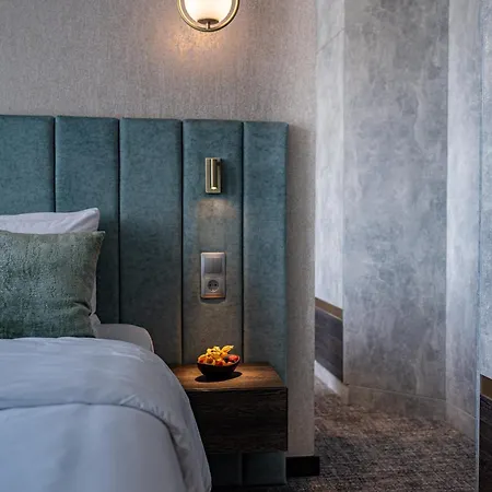 Azur Premium 5* Siófok