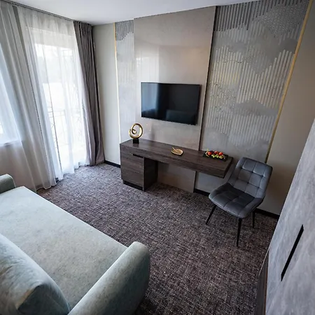 Azur Premium Ξενοδοχείο 5*