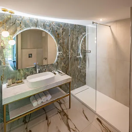 Hotel Azur Premium