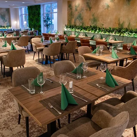 Hotel Azur Premium 5*