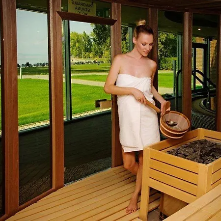 Azur Premium 5* Siófok