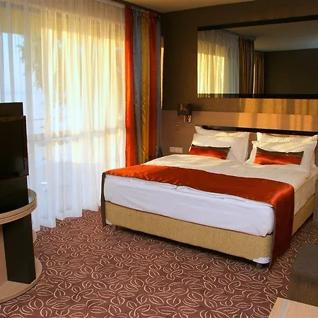 Azur Premium 5*