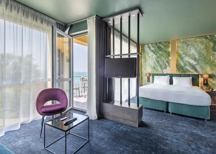 アズール プレミアム シオーフォク