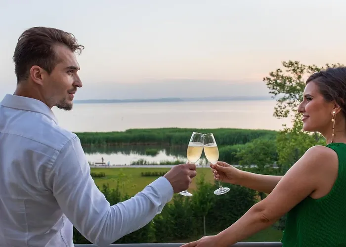 アズール プレミアム ホテル 5*