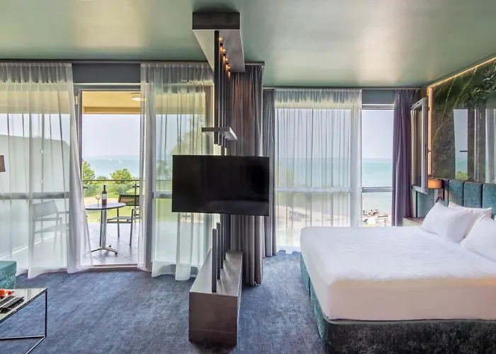 アズール プレミアム